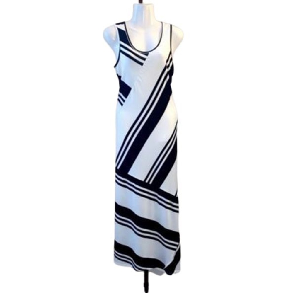 💋Black & White diagonal striped dress